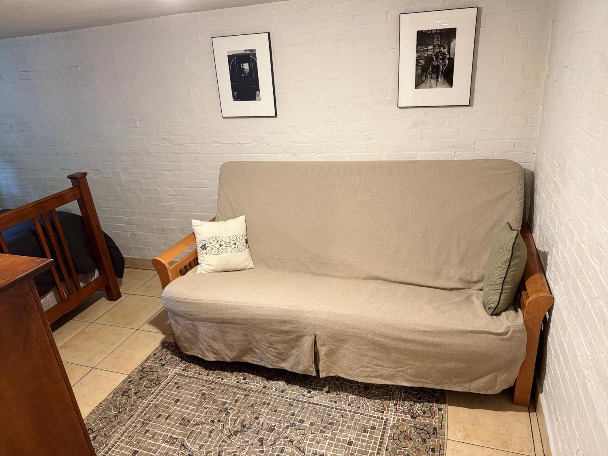 First Floor One Bedroom Apartment With Full Kitchen & Bath ワシントン エクステリア 写真
